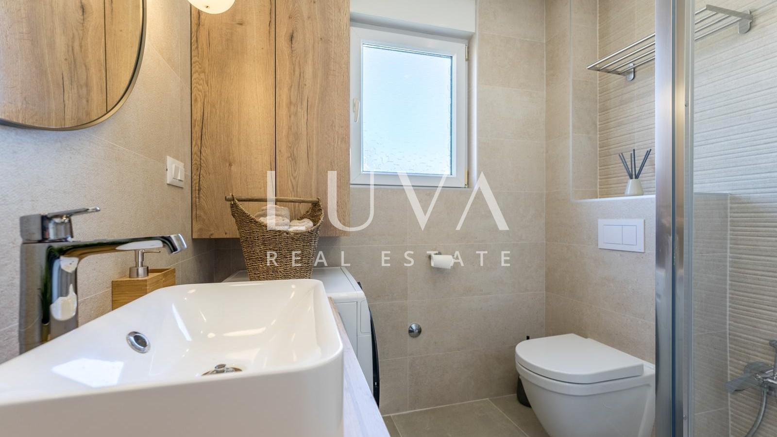 Zagreb, Remetinec, Penthouse 60m2 mit Terrasse und parkplatz, Verkauf.