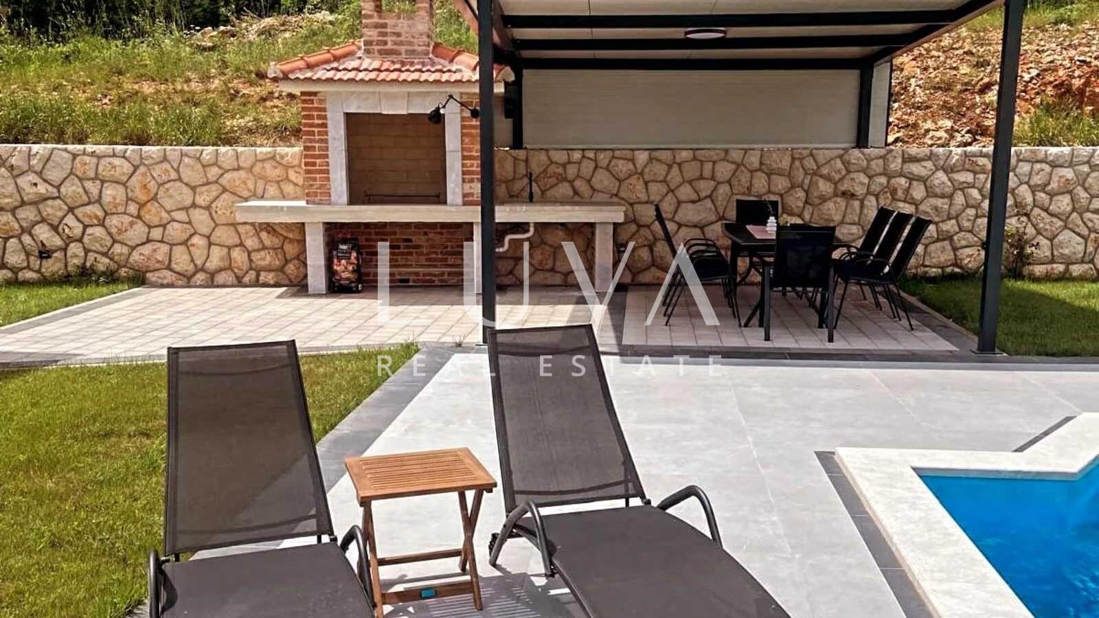 Imotski, moderna kuća s bazenom i panoramskim pogledom na prodaju, 150 m2