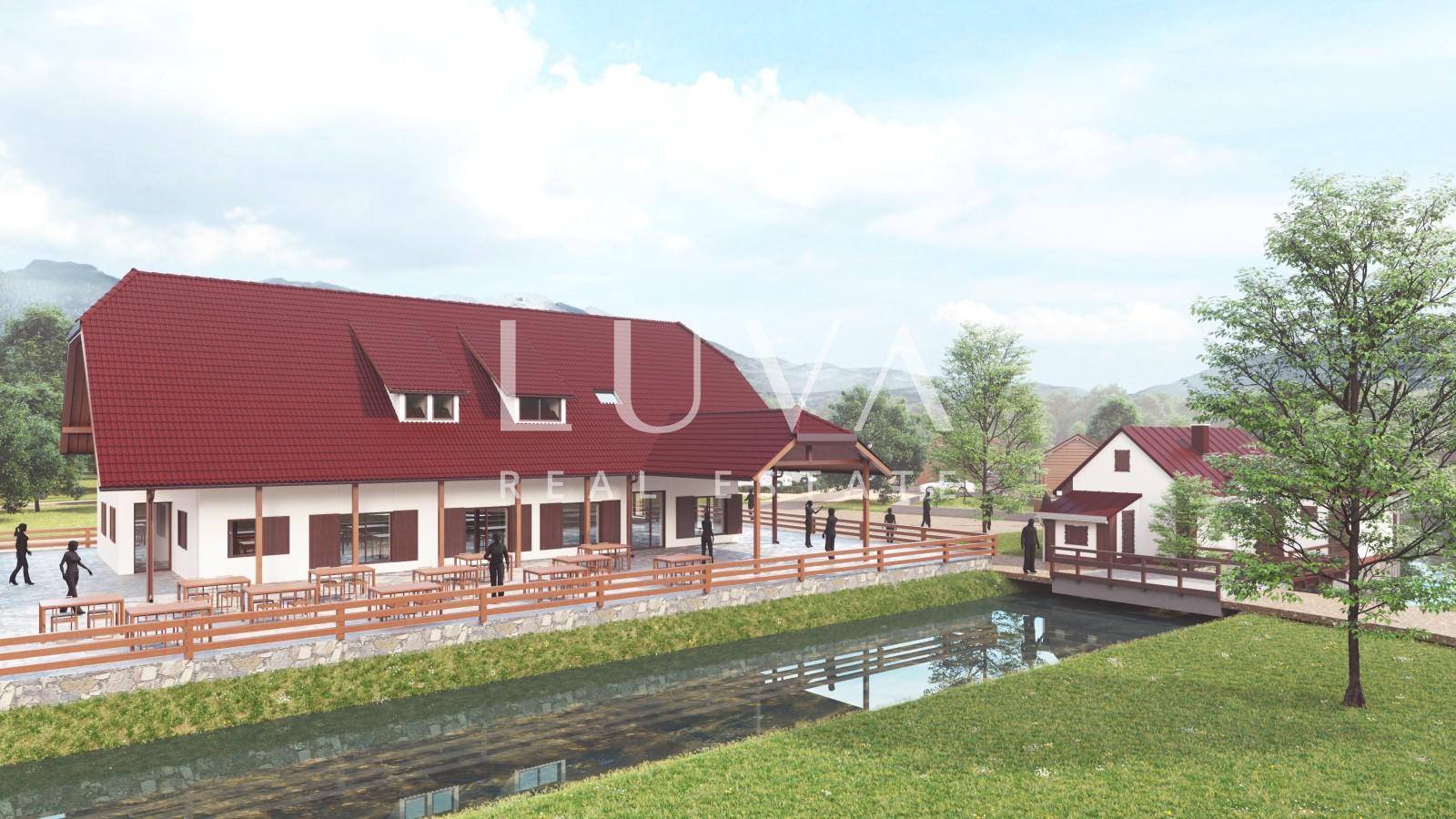 Plitvička jezera, Kompolje, investicijski projekt s građevinskim dozvolama i etno kućom, 27.840 m2
