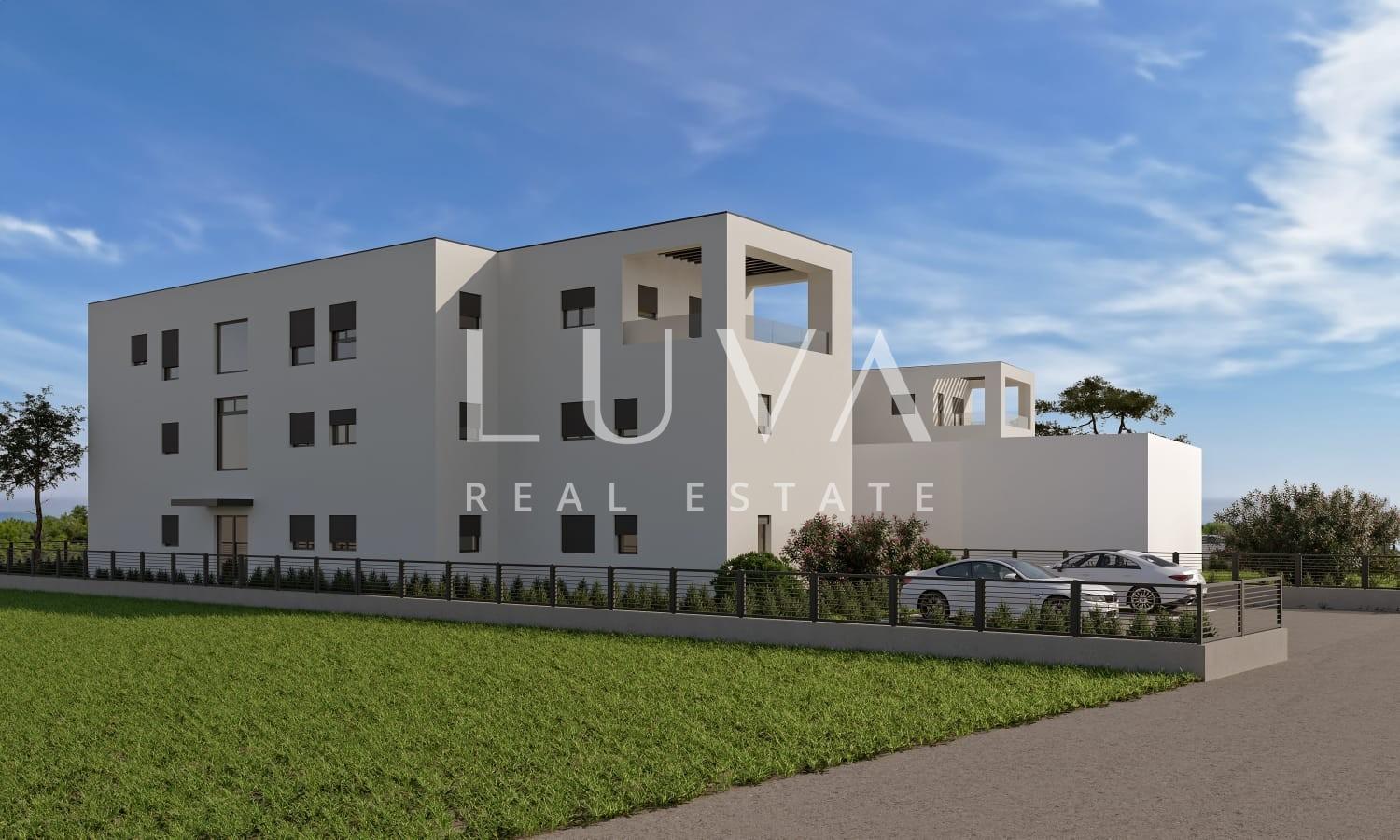 Poreč, Mali Maj, modern ground floor apartment with garden, 98.55 m2