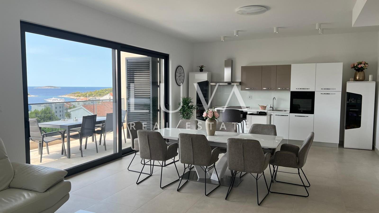 Rogoznica, modern house with pool near the sea, 263m2