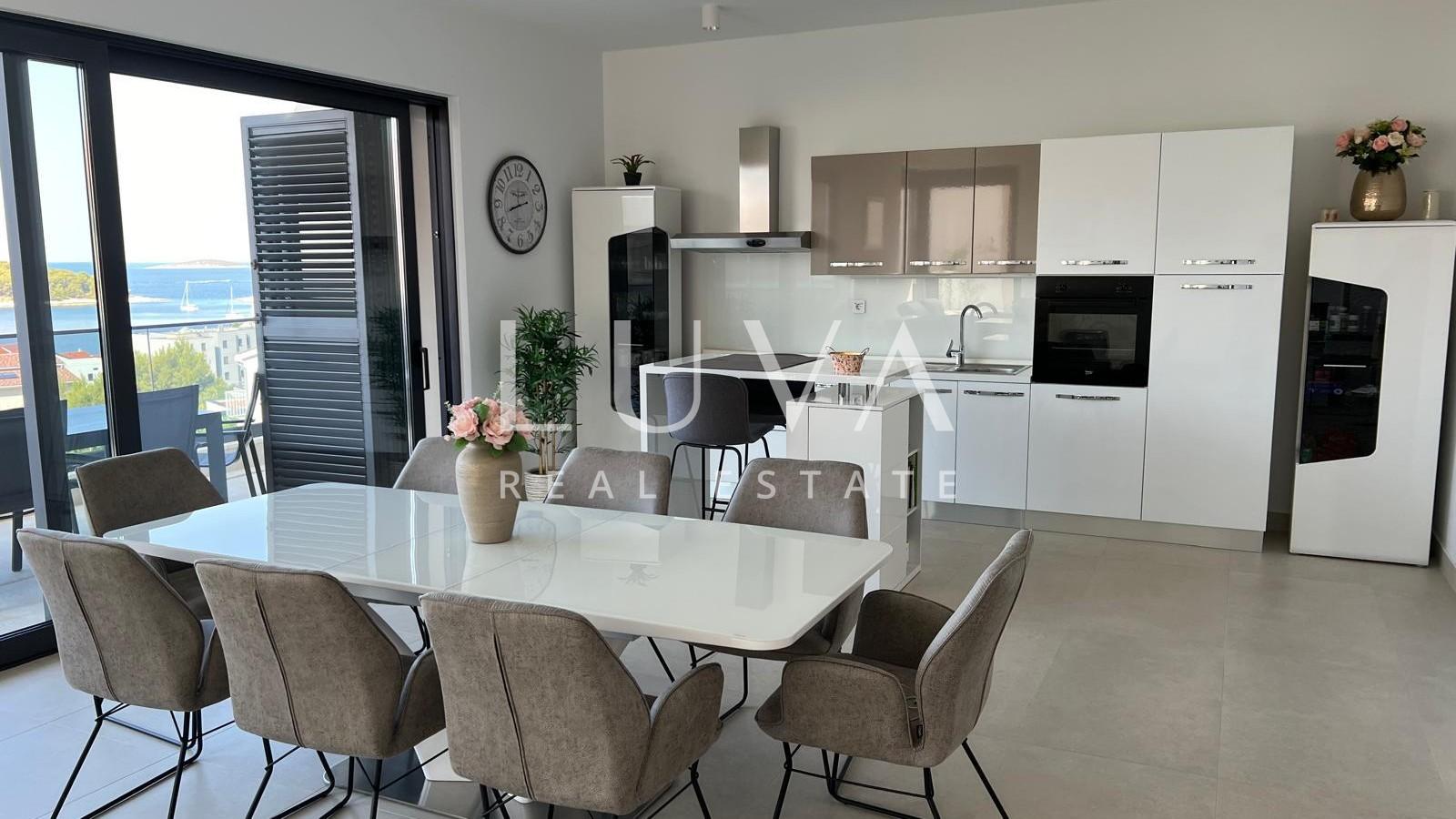 Rogoznica, modern house with pool near the sea, 263m2