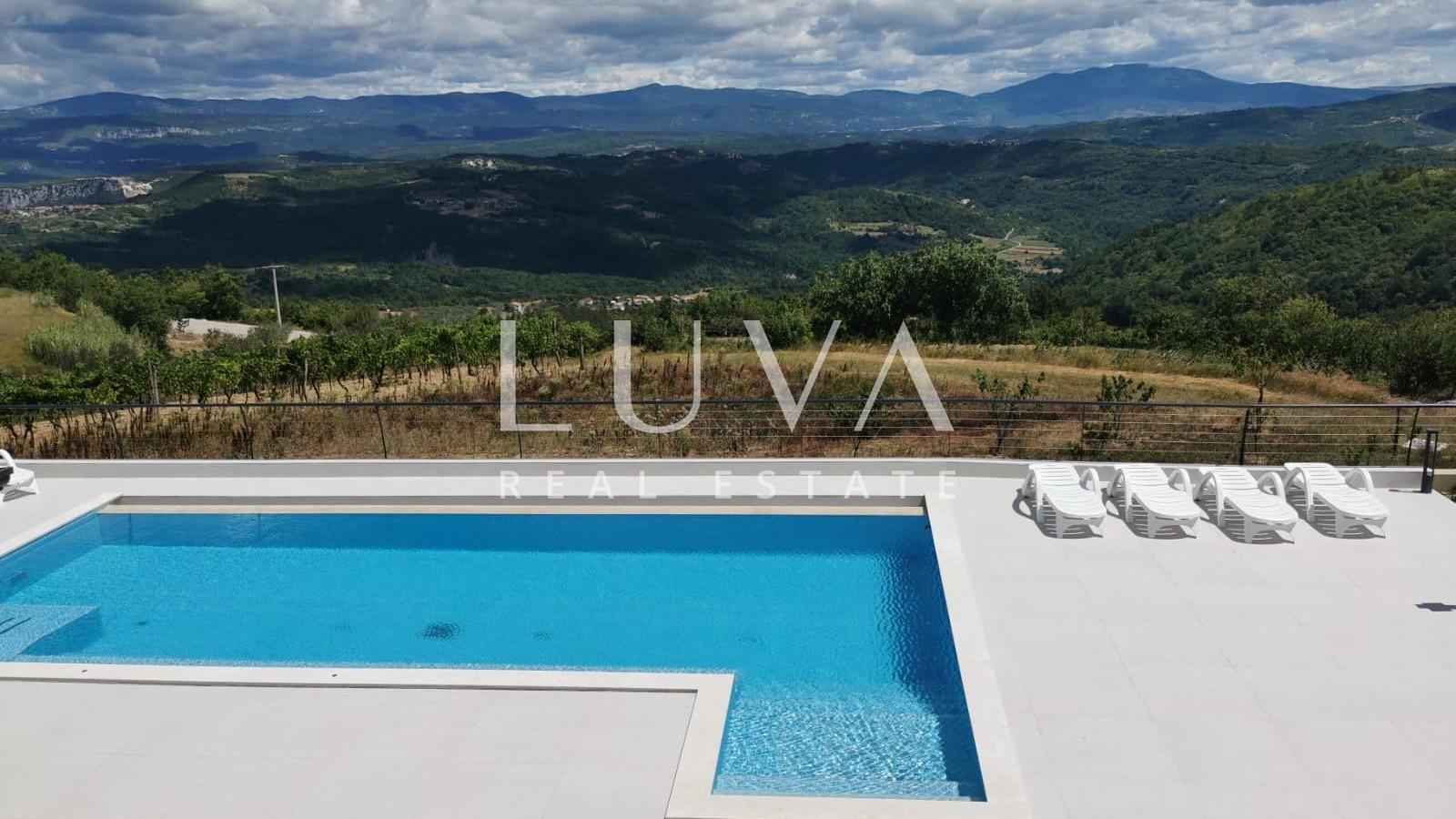 Istria, Vrh, modern villa with a unique view, 190 m2