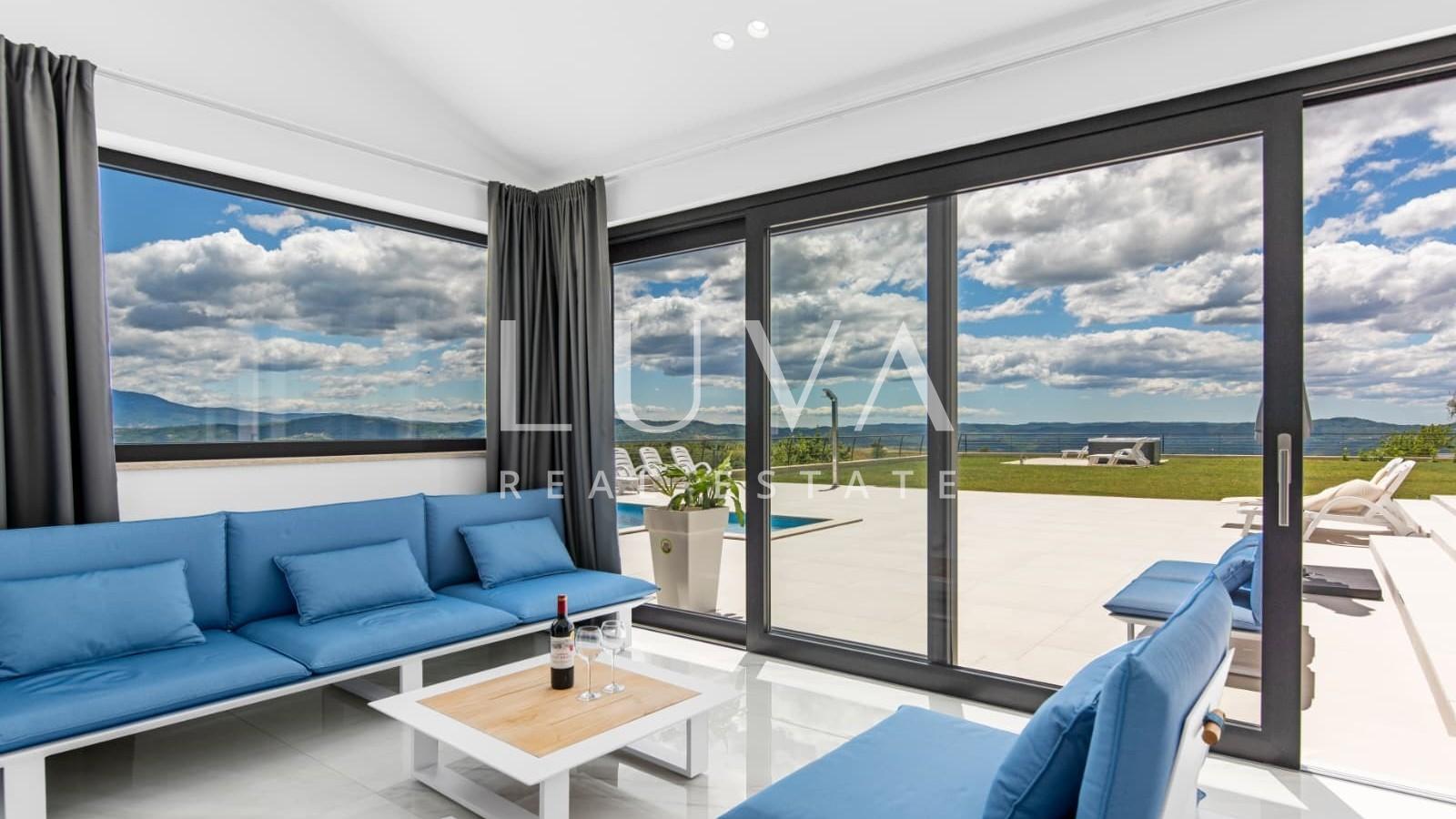 Istria, Vrh, modern villa with a unique view, 190 m2