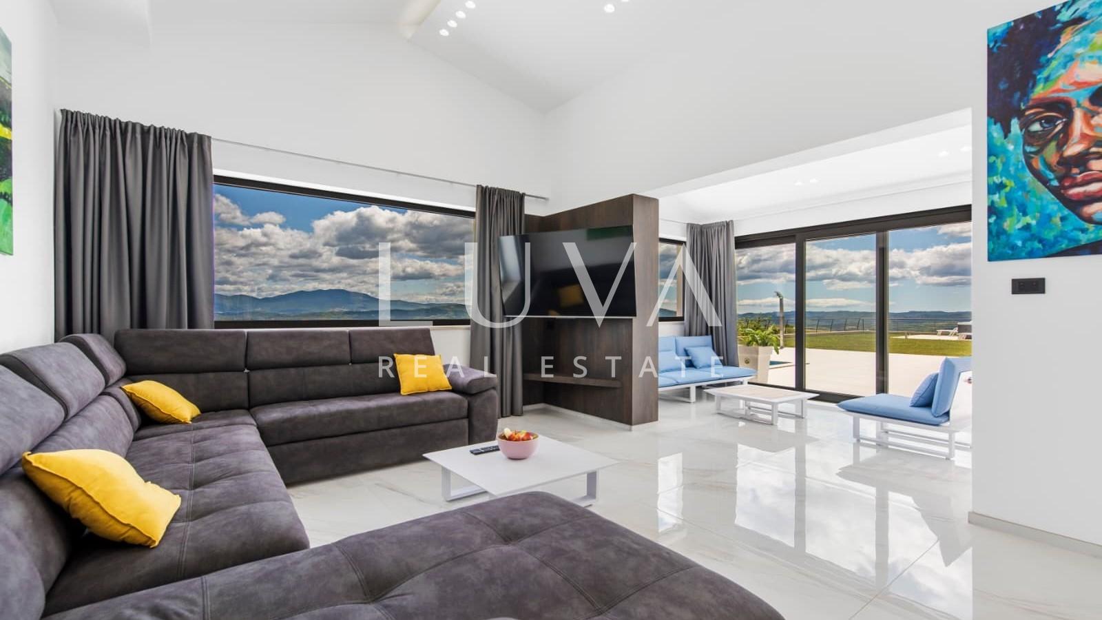 Istria, Vrh, modern villa with a unique view, 190 m2