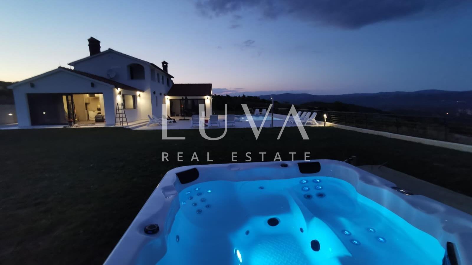 Istria, Vrh, modern villa with a unique view, 190 m2