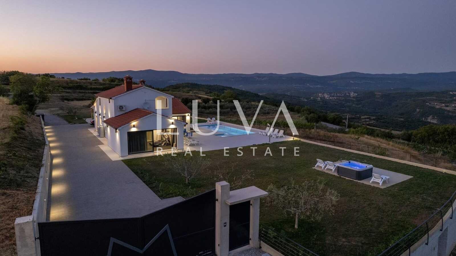 Istria, Vrh, modern villa with a unique view, 190 m2