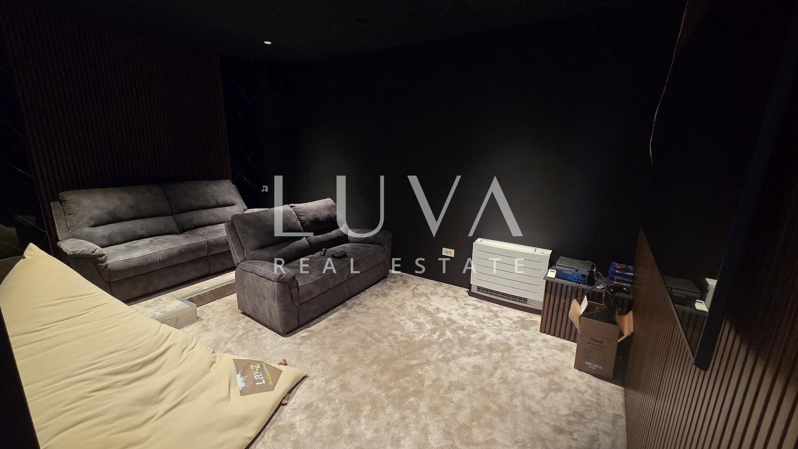 Split, Kučine, luxury villa with stunning views of Split, 310 m²