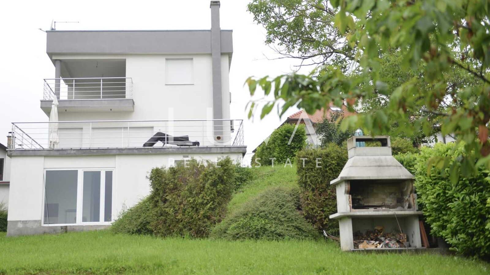 Zagreb, Mikulići, Haus mit Blick auf Zagreb, 380 m²