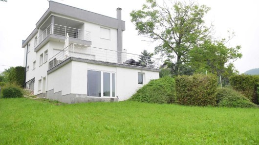 Zagreb, Mikulići, Haus mit Blick auf Zagreb, 380 m²