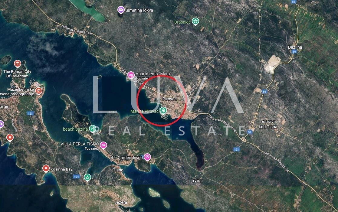 Pirovac, Vodice, prodaje se građevinsko zemljište od 610 m²