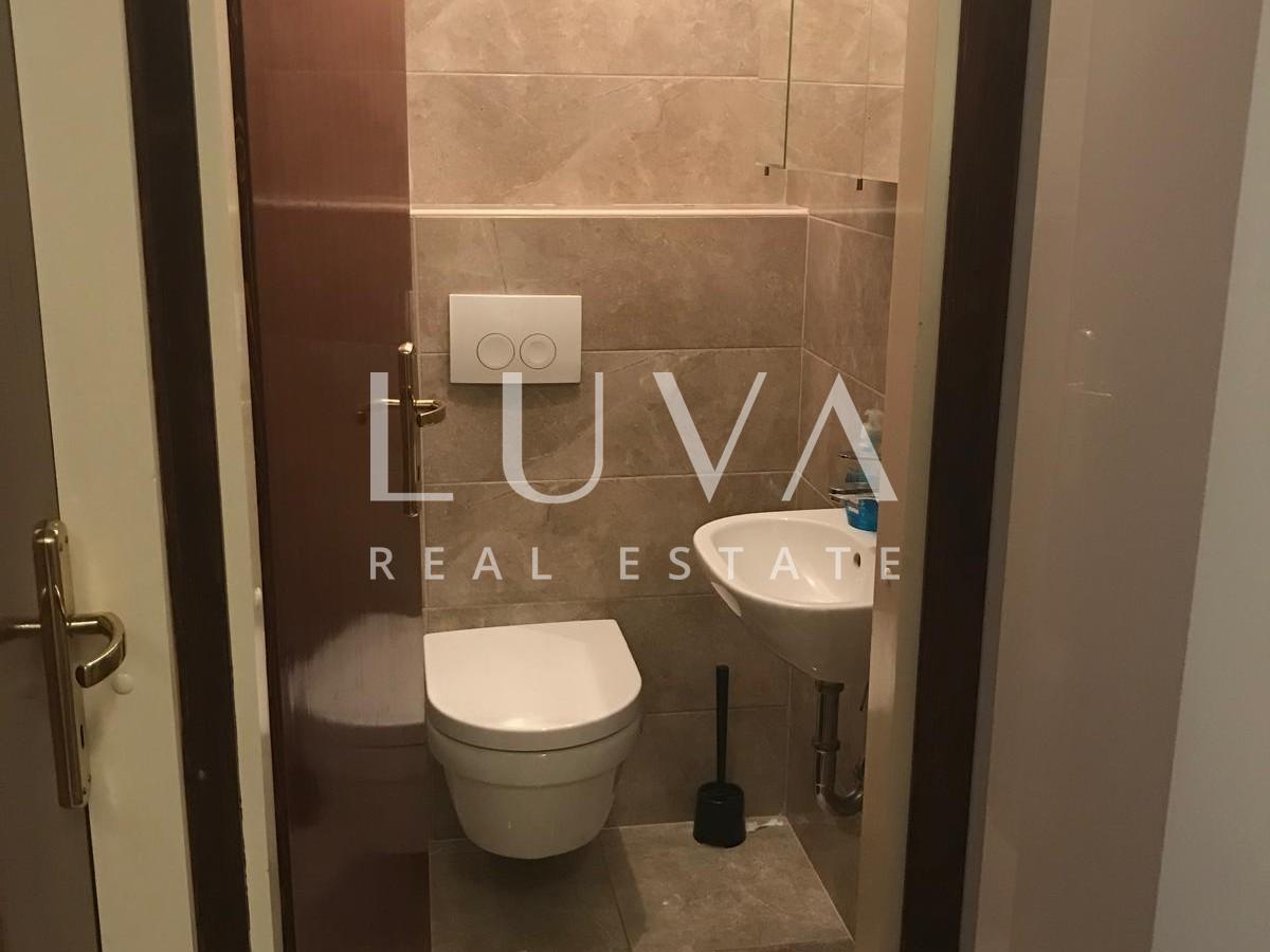 Split, Sućidar, Verkauf einer großen und vollständig eingerichteten Wohnung, 83 m²