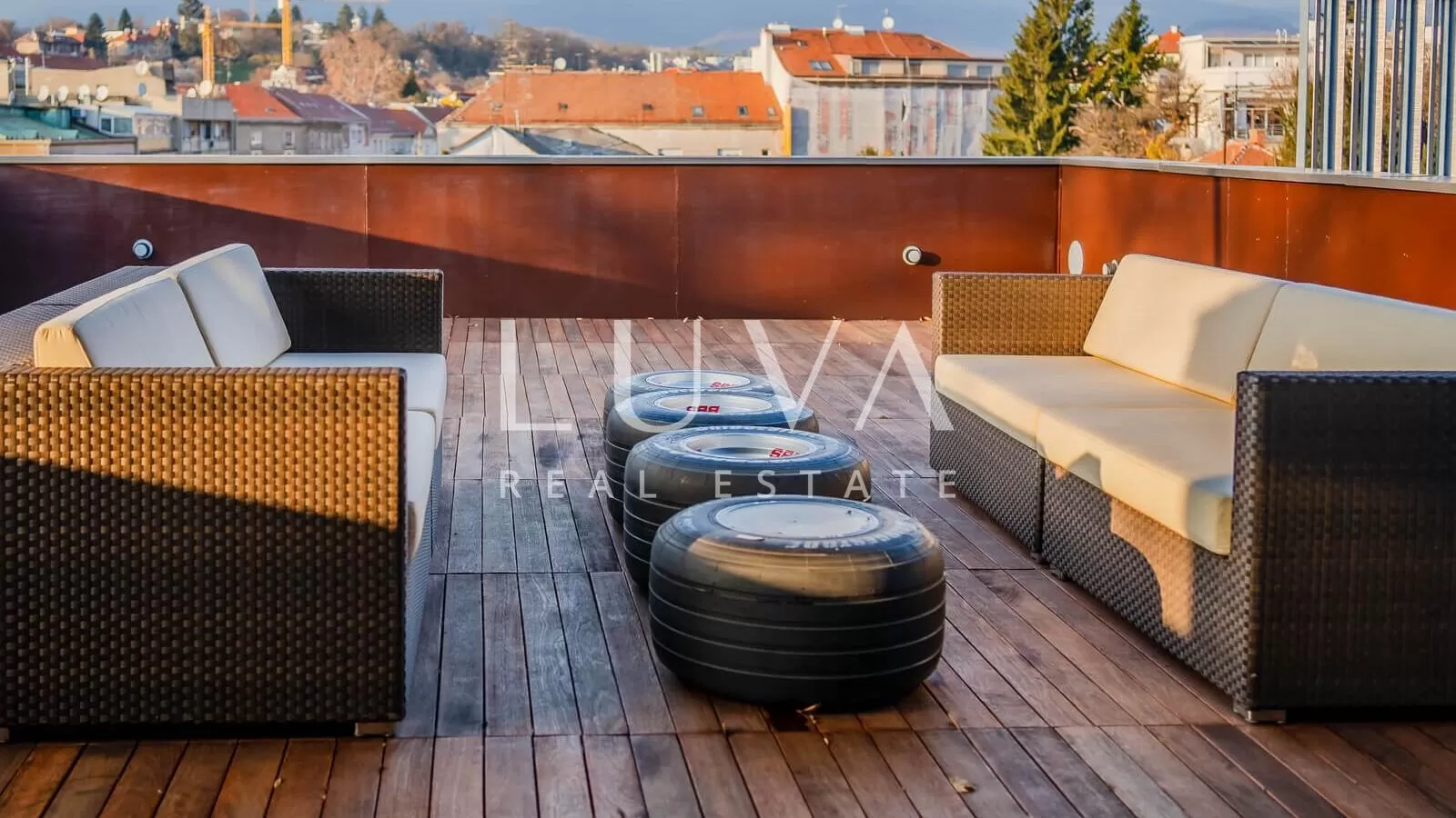 Zagreb, centar, luksuzan i jedinstven stan 263m2 s velikom terasom