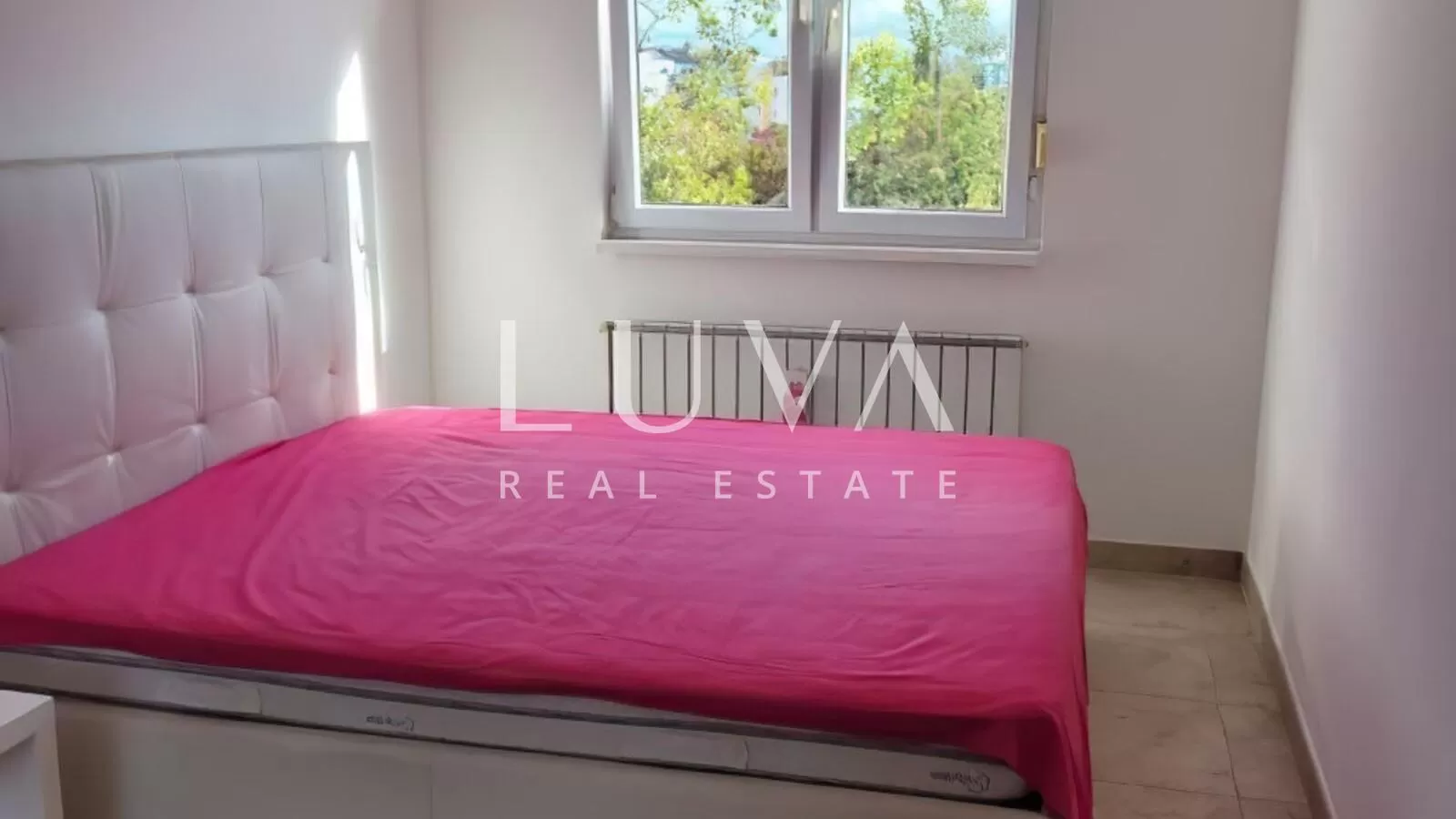Moderne 3-Zimmer-Wohnung, 71,13m2, Rudeš, zu verkaufen + Garage