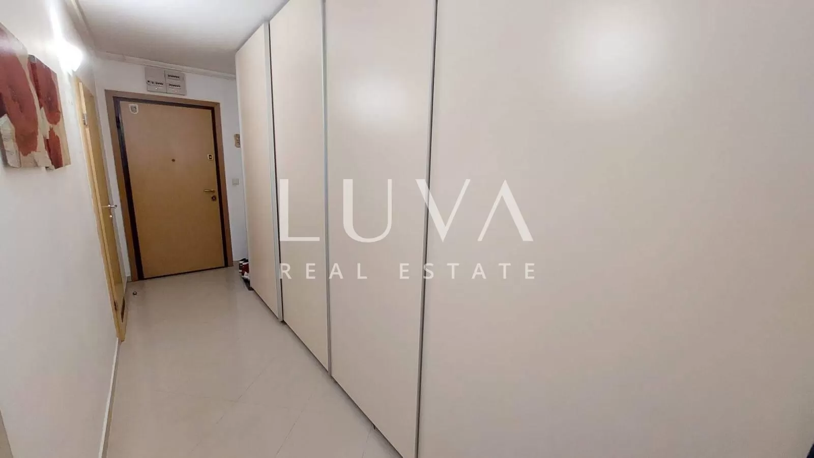 Zagreb, Vrbani III, Fünf-Zimmer-Wohnung 120 m2, zum Verkauf