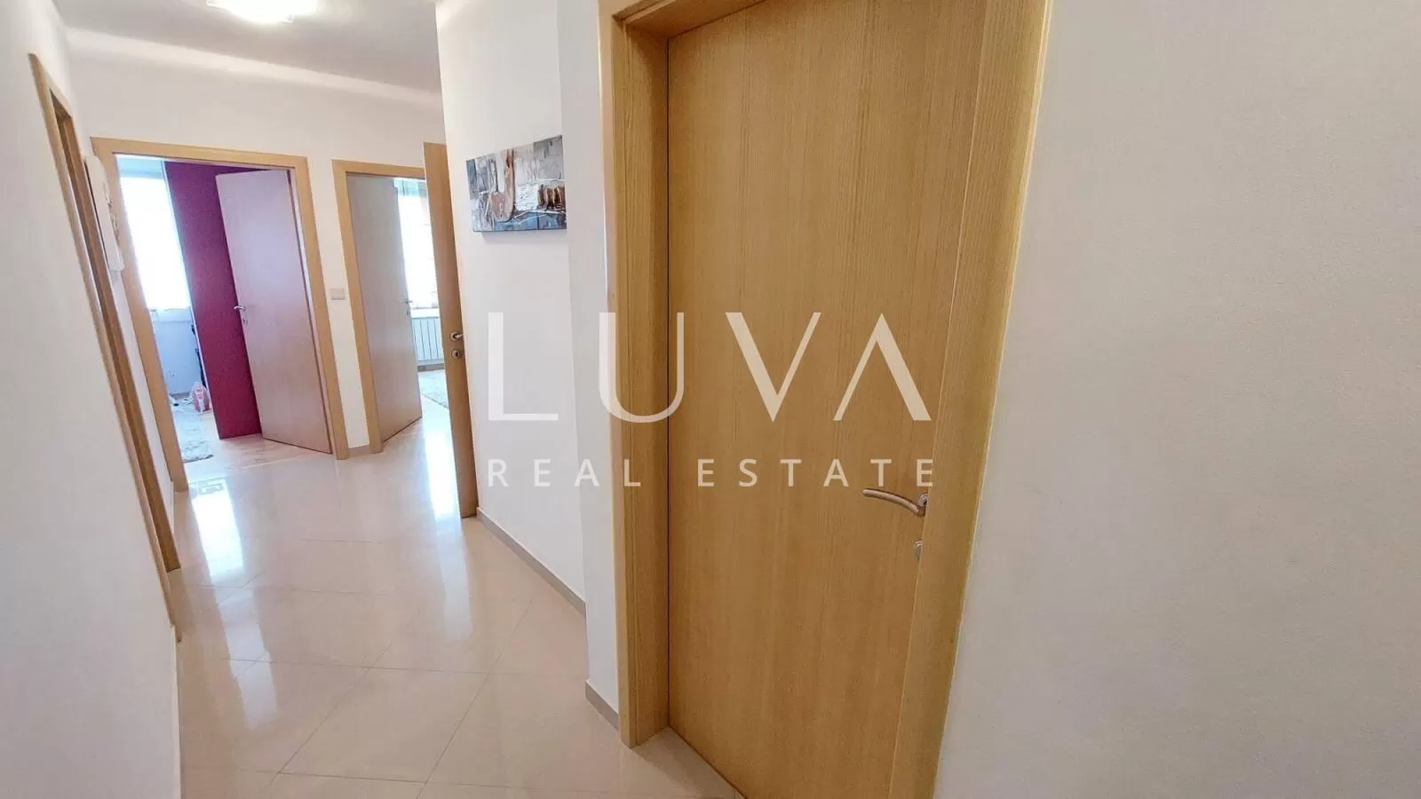 Zagreb, Vrbani III, Fünf-Zimmer-Wohnung 120 m2, zum Verkauf