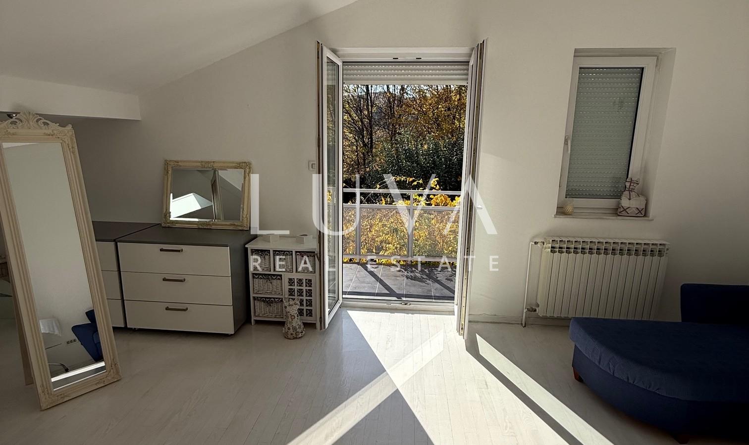 Samobor, Haus zum verkauf auf einem 2500 m2 groben grundstuck mit Panoramablick