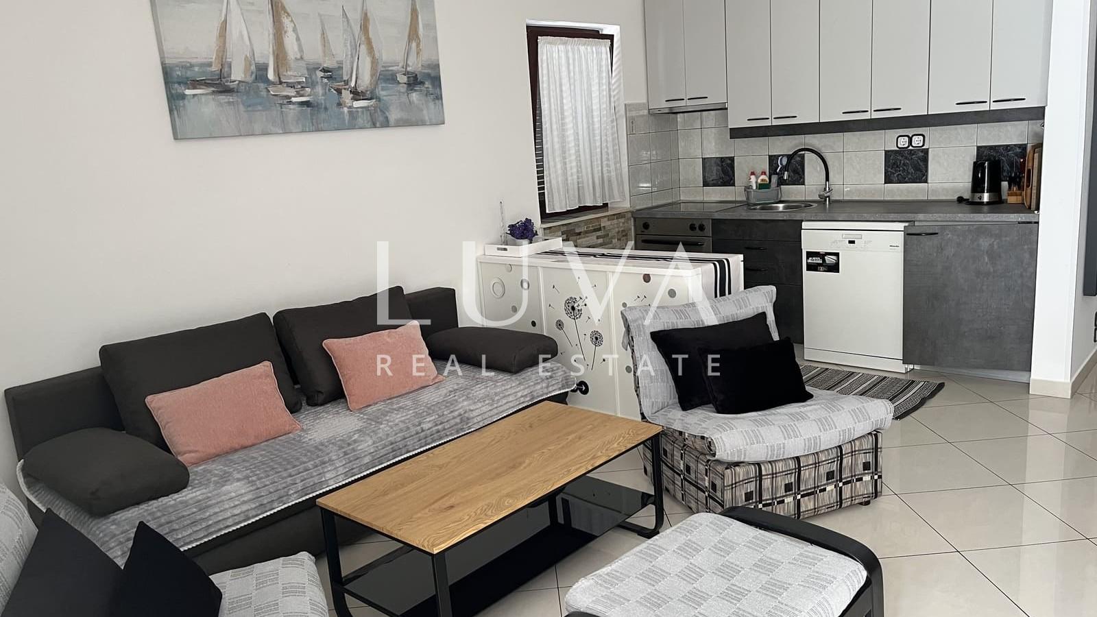 Mali Lošinj, Artatore, house first row to the sea for sale