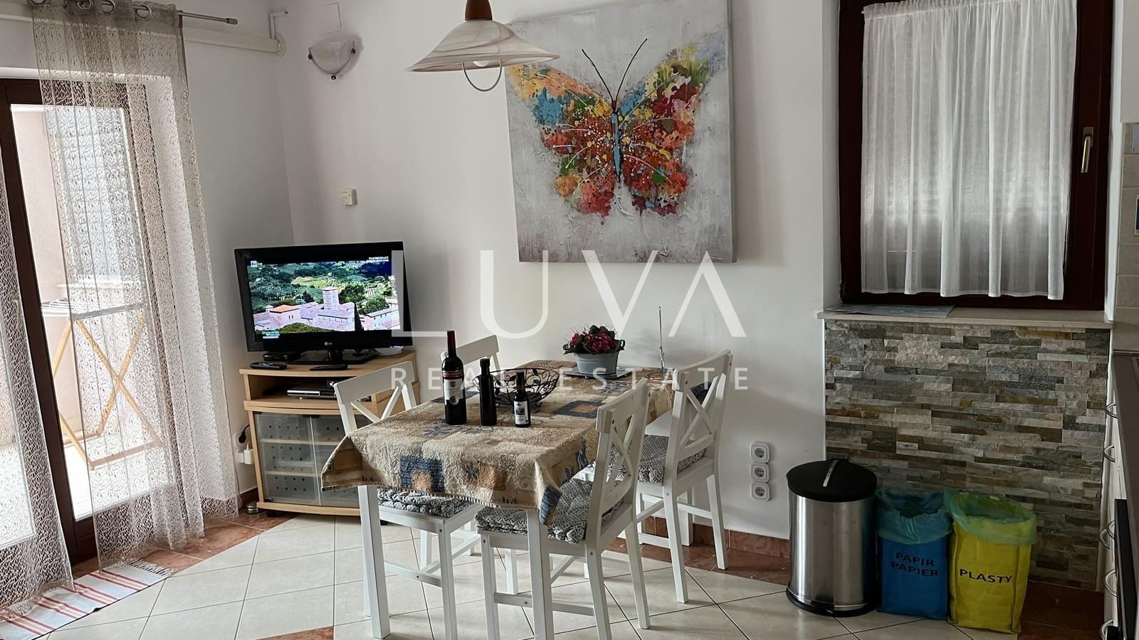 Mali Lošinj, Artatore, house first row to the sea for sale