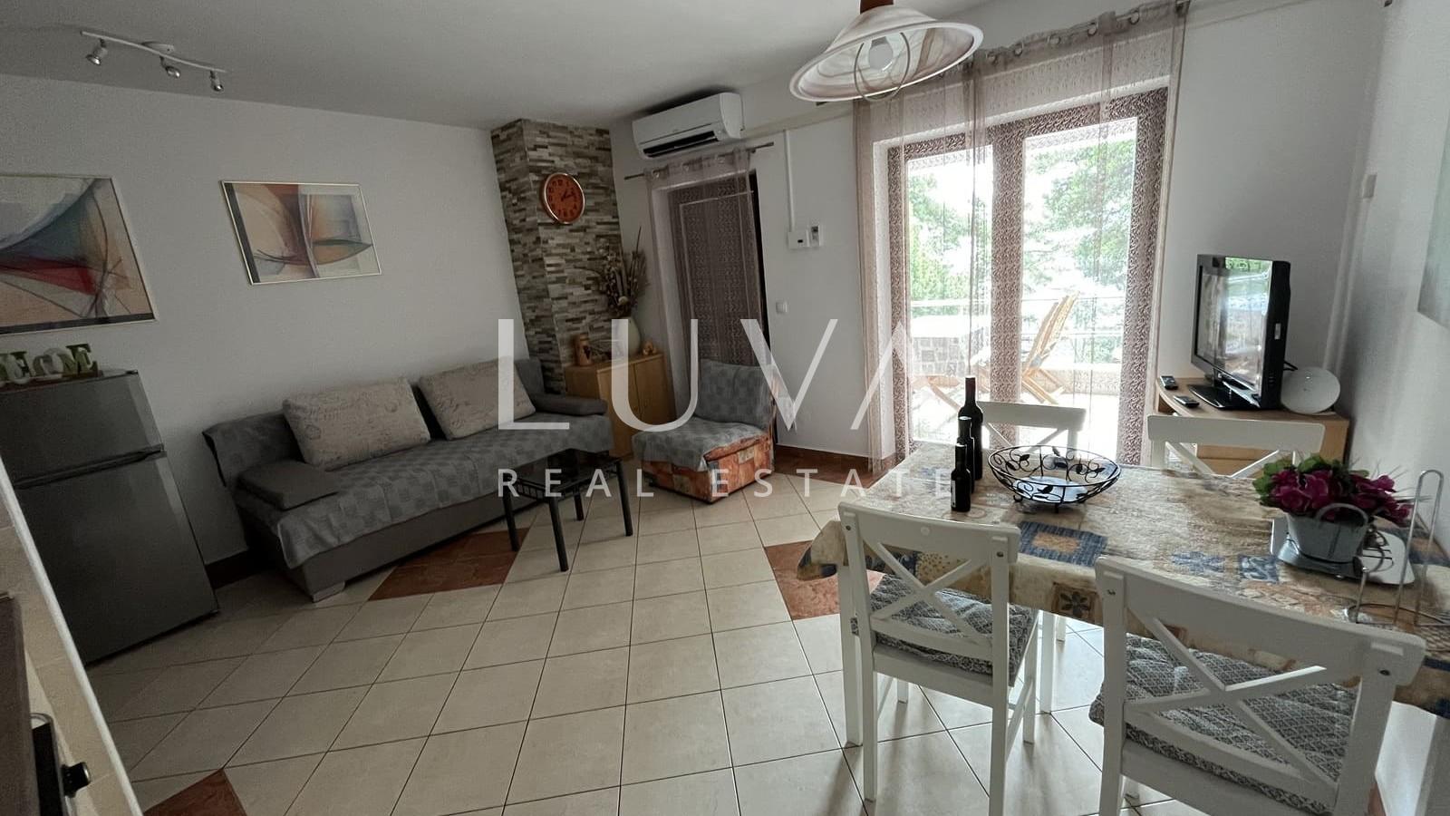 Mali Lošinj, Artatore, house first row to the sea for sale