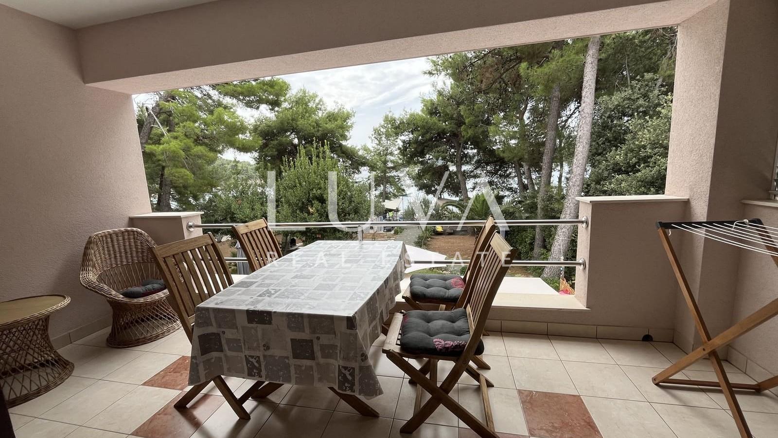 Mali Lošinj, Artatore, house first row to the sea for sale