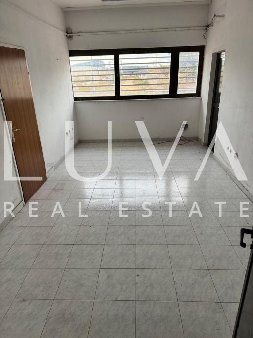 Dicmo, Prisoje, warehouse for rent, 1700 m²