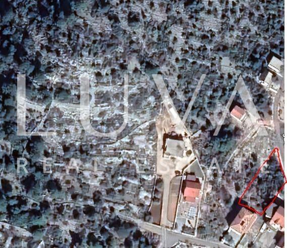 Pirovac, Vodice, prodaje se građevinsko zemljište od 610 m²