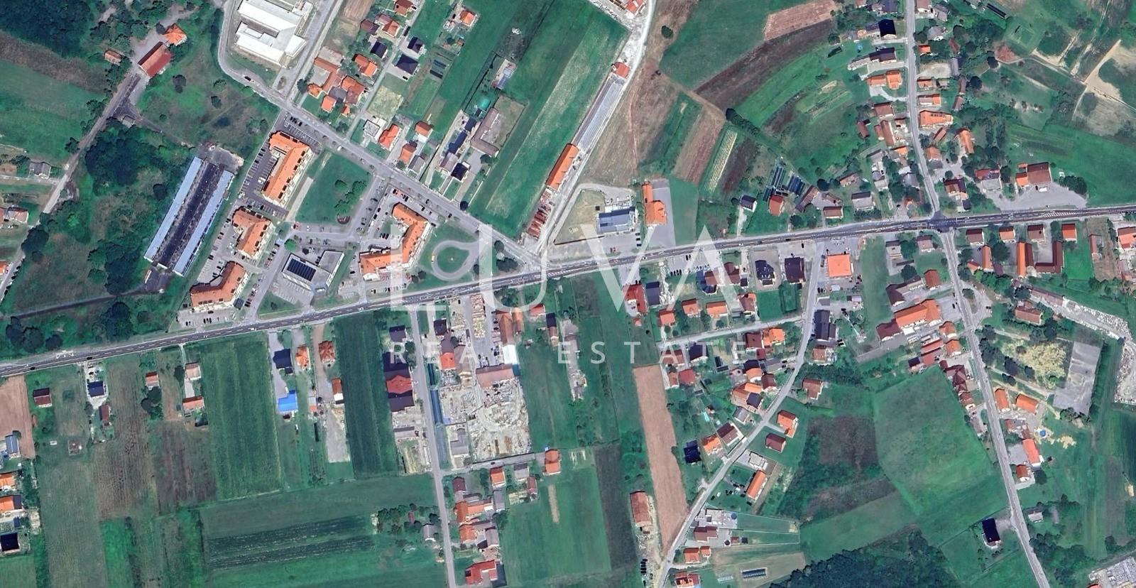 Klinča Sela: 4,755 m2 Building Plot for Sale