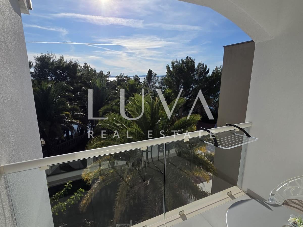 Split, Podstrana, seafront villa with 7 apartments for sale