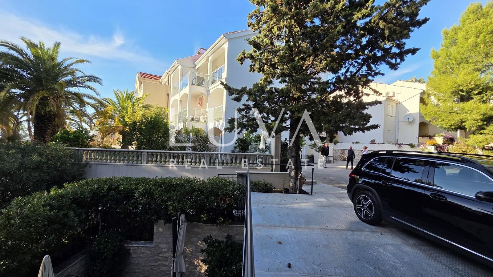 Split, Podstrana, seafront villa with 7 apartments for sale