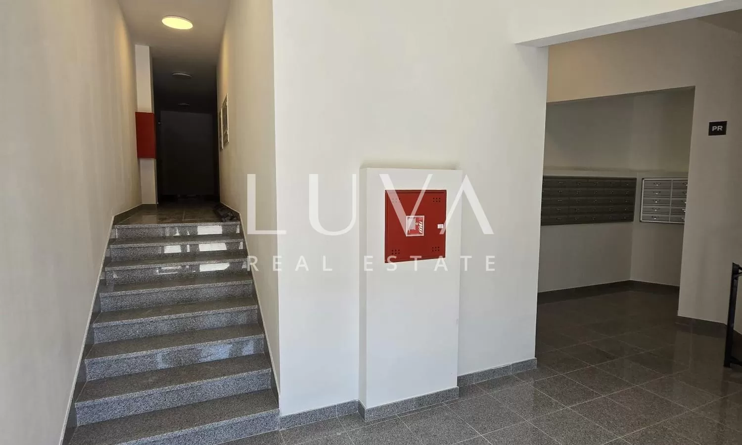 Split, Žnjan, Neubau, Maisonettewohnung 112 m² + Garage, Garten