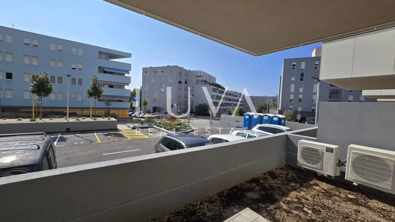 Split, Žnjan, Neubau, Maisonettewohnung 112 m² + Garage, Garten