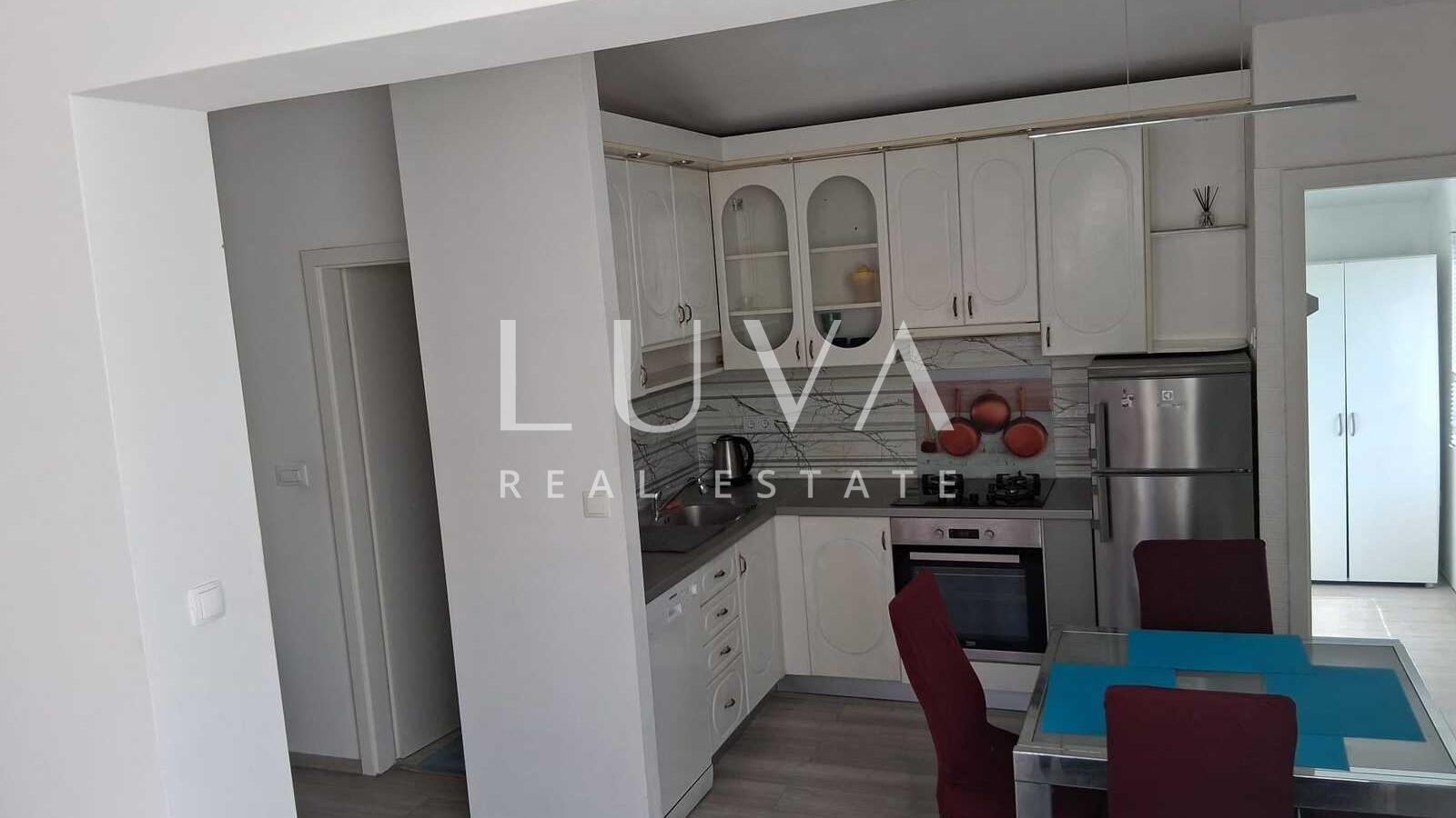 Split, Dragovode, möblierte Wohnung in einem neueren Gebäude, 40 m², zu verkaufen