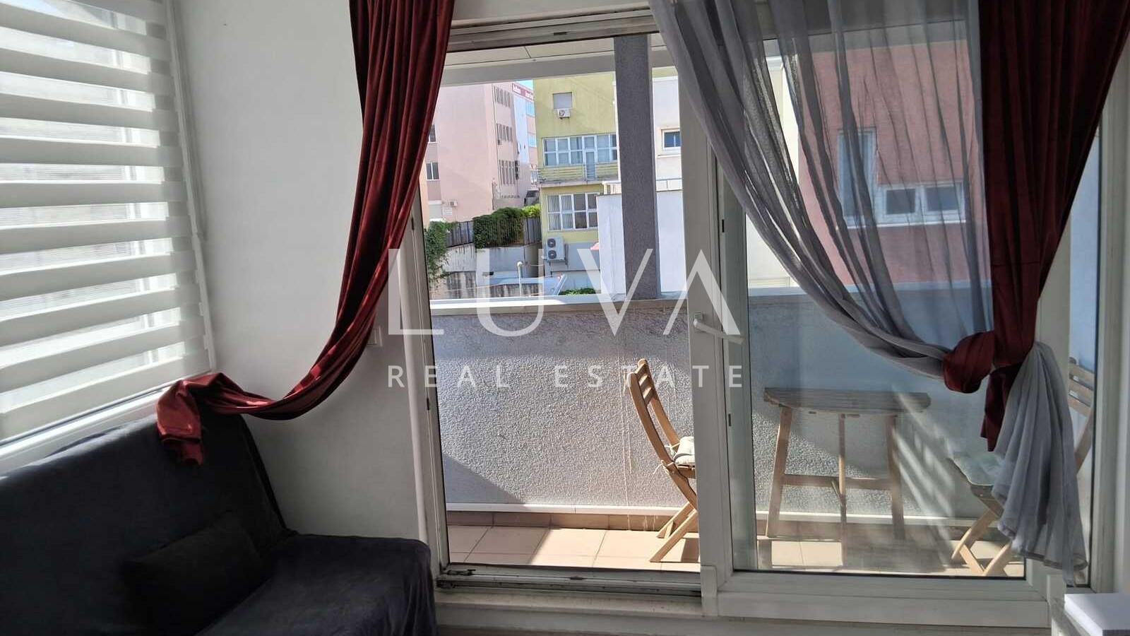 Split, Dragovode, möblierte Wohnung in einem neueren Gebäude, 40 m², zu verkaufen