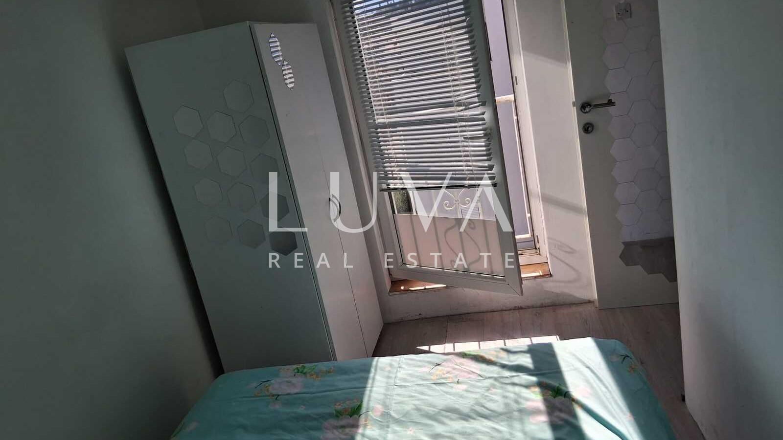 Split, Dragovode, möblierte Wohnung in einem neueren Gebäude, 40 m², zu verkaufen