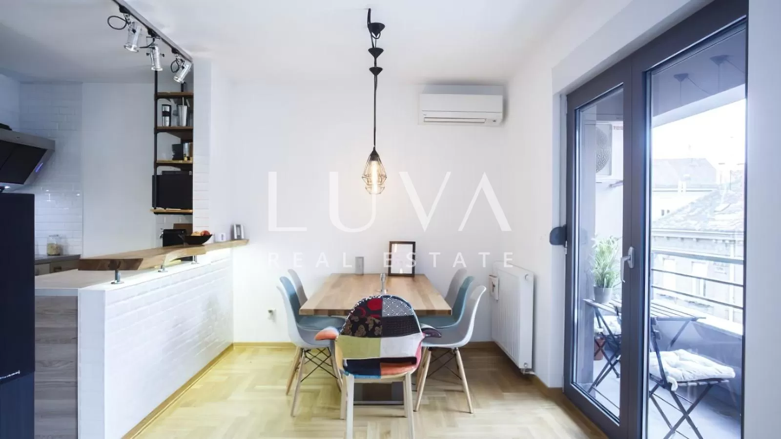 Zentrum, Ilica, luxuriöse 3-Zimmer-Wohnung mit Garage zur Miete