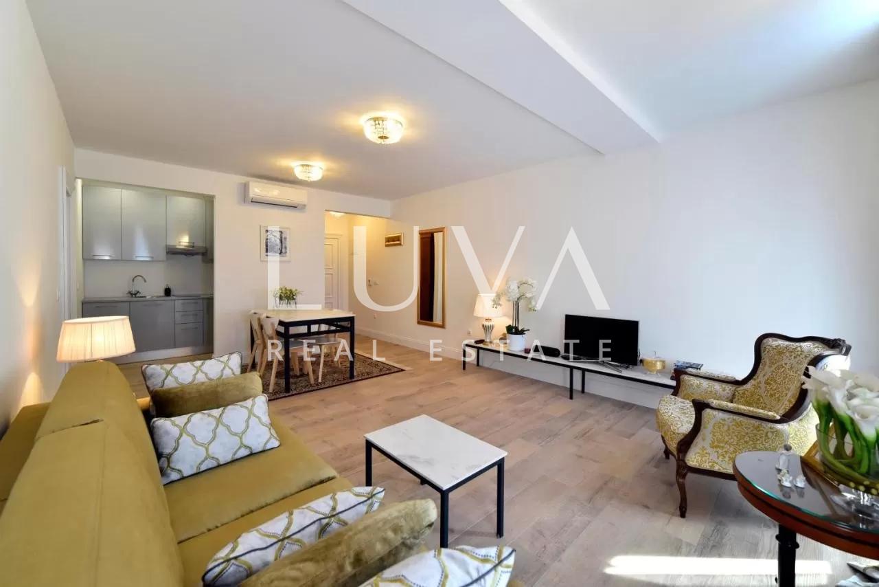 Zentrum, Berislavićeva, Wohnung 118m2, 5 Zimmer, 3 Badezimmer, zu verkaufen