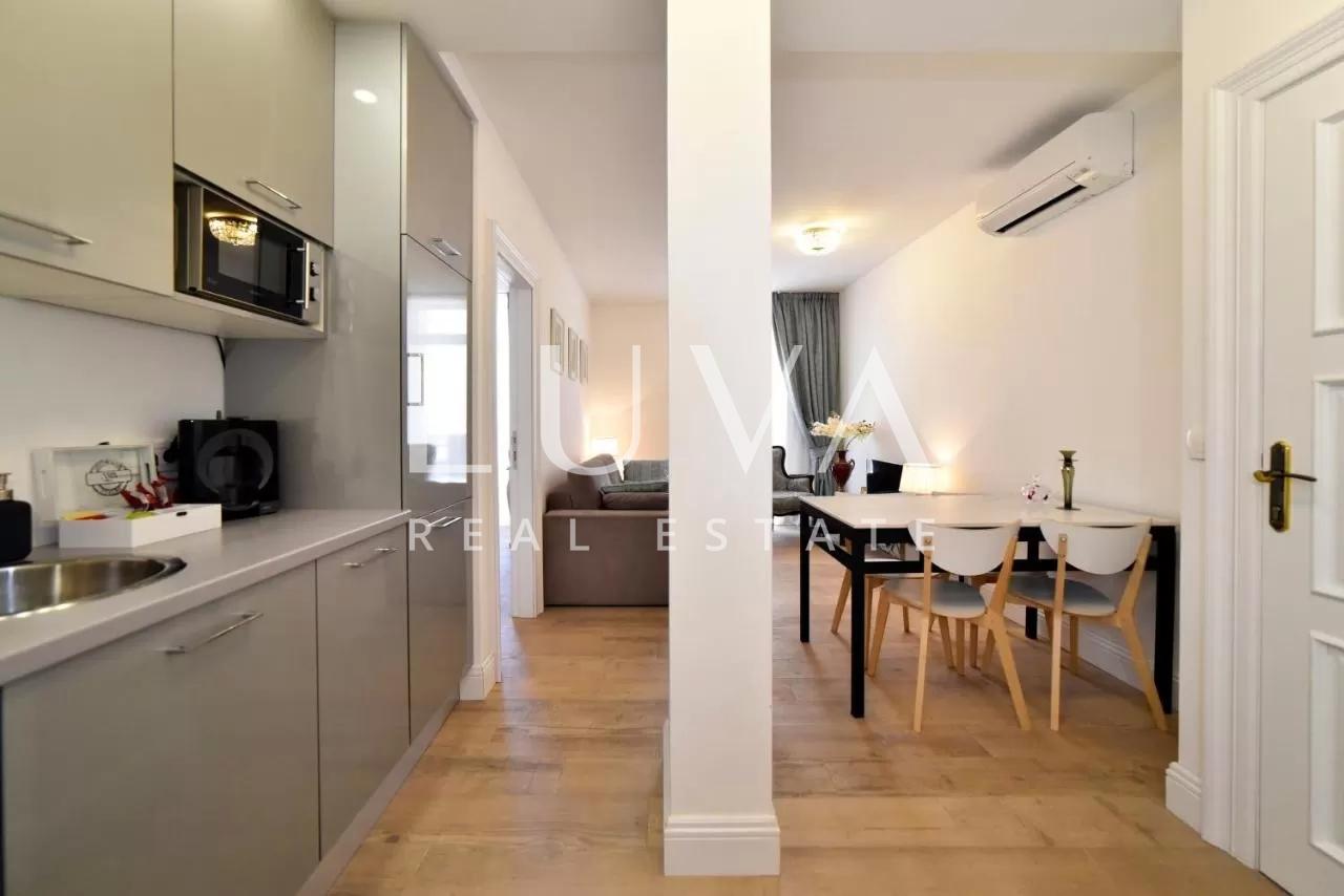 Zentrum, Berislavićeva, Wohnung 118m2, 5 Zimmer, 3 Badezimmer, zu verkaufen