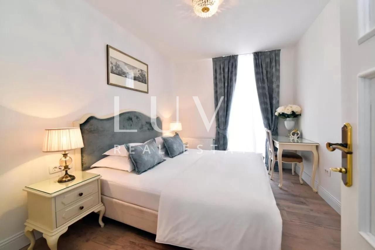 Zentrum, Berislavićeva, Wohnung 118m2, 5 Zimmer, 3 Badezimmer, zu verkaufen