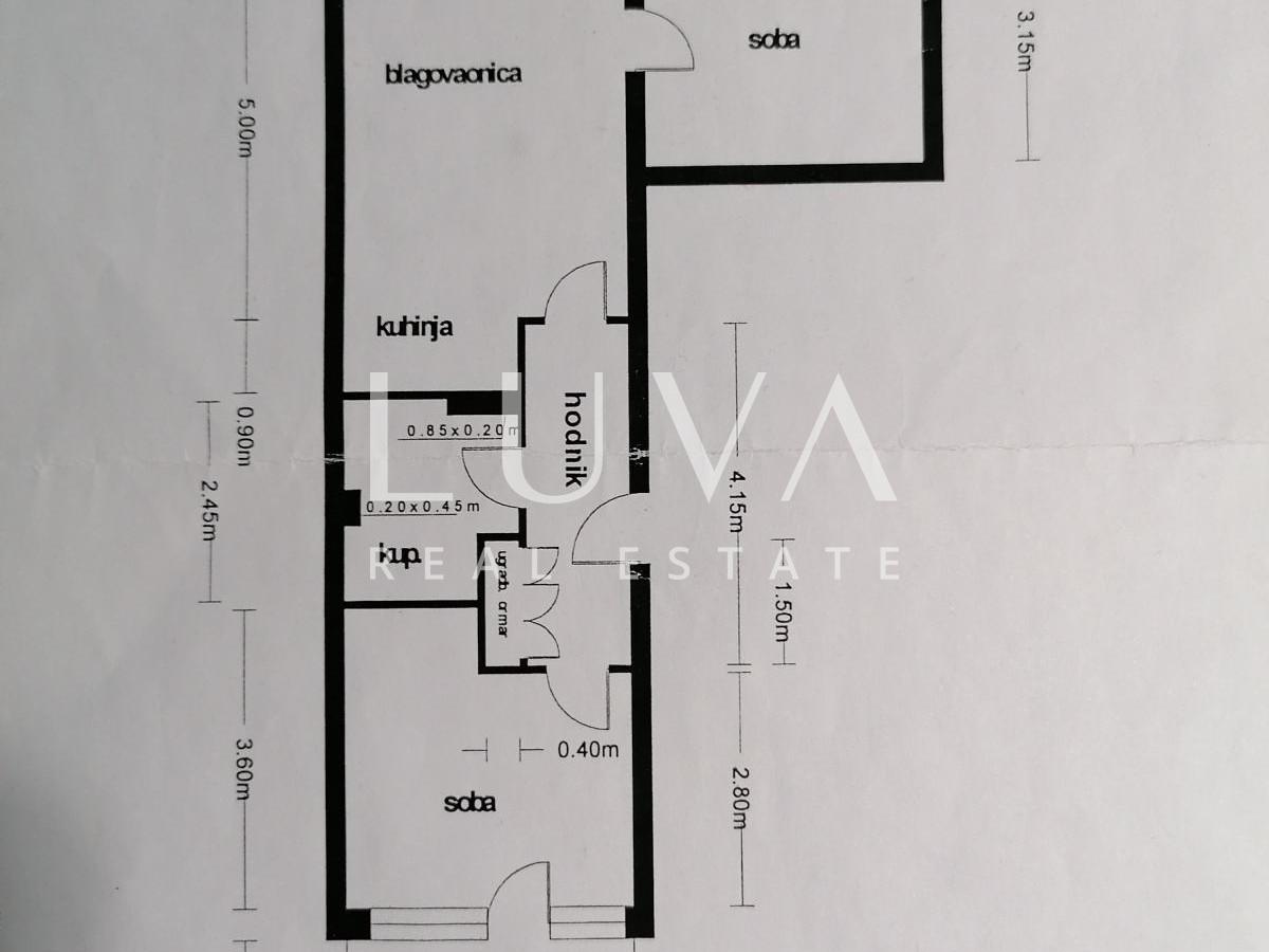 Osijek, Center, three-room apartment with two balconies for sale