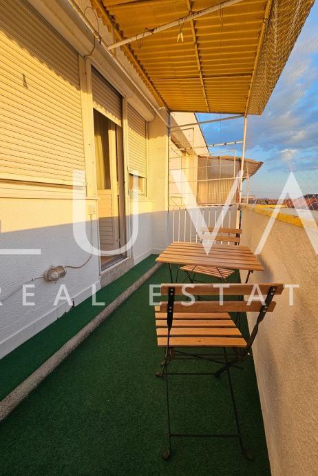 Osijek, Center, three-room apartment with two balconies for sale