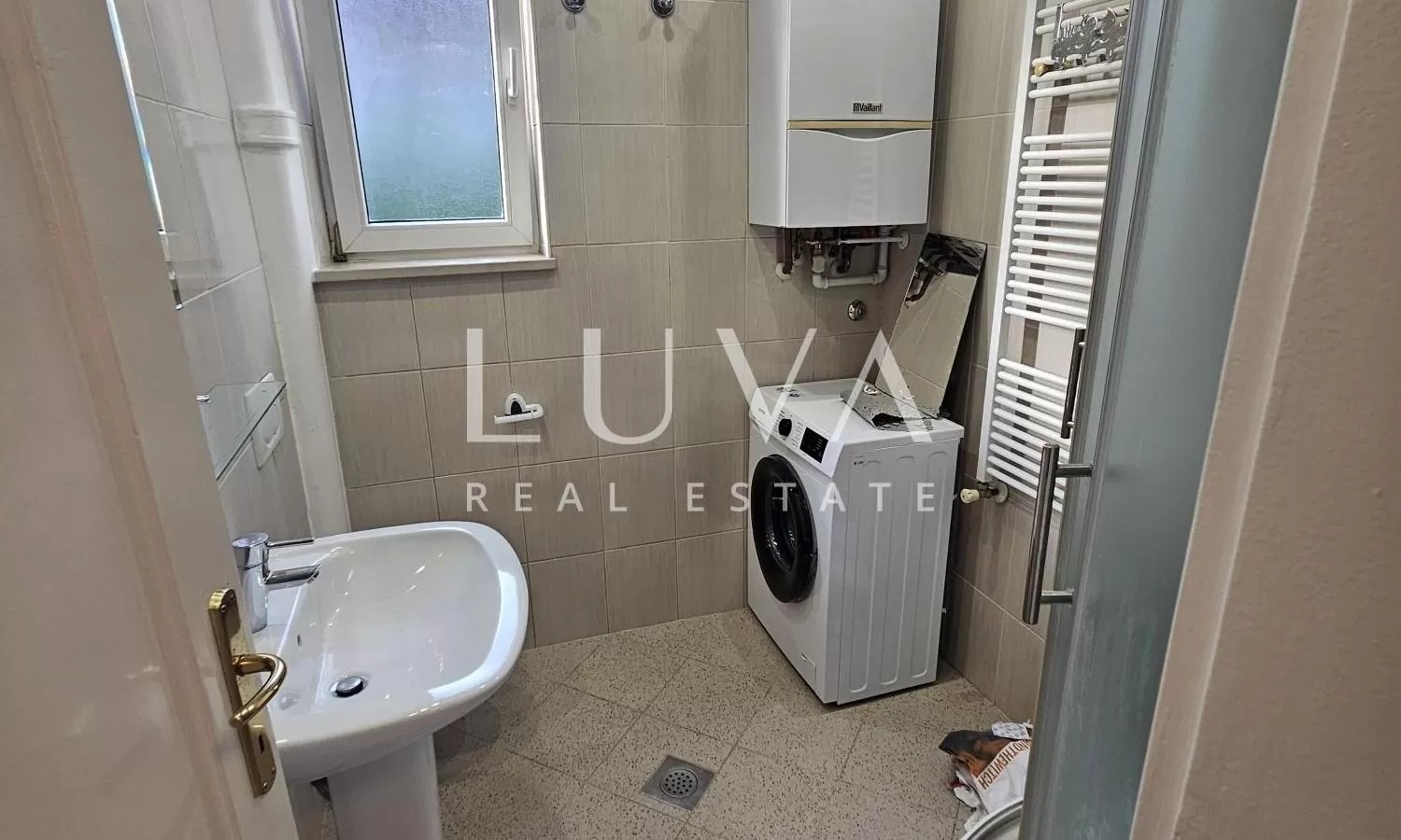 Zagreb, Trešnjevka, two-room apartment 48m² + storage room, for rent