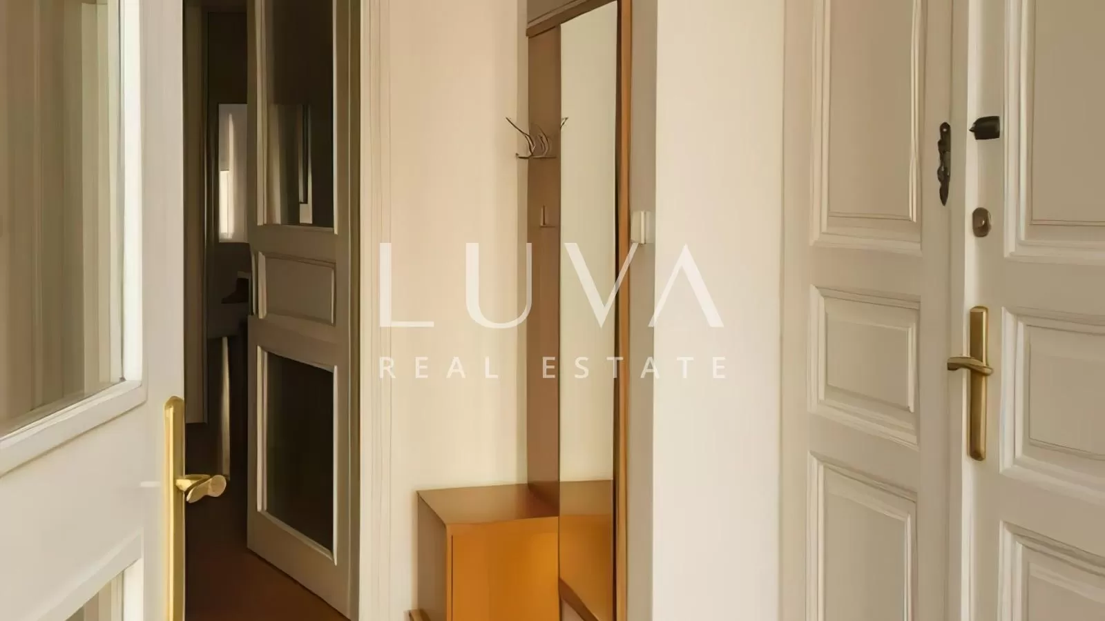 Central Zagreb, renovated 3-room flat for sale