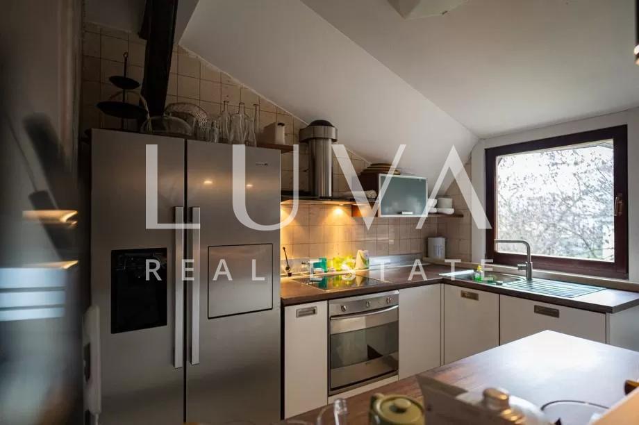 Zagreb, Črnomerec, speziell gestaltete Dreizimmerwohnung, 138m2