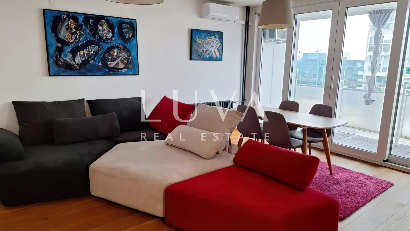Vrbik, renovierte 3-Zi-Wohnung 77m2 mit herrlichem Ausblick