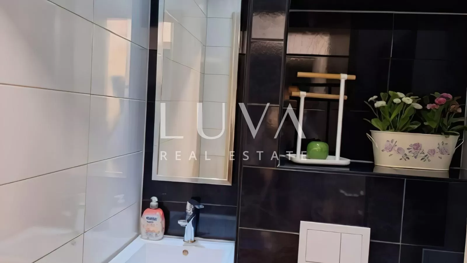 Vrbik, renovierte 3-Zi-Wohnung 77m2 mit herrlichem Ausblick