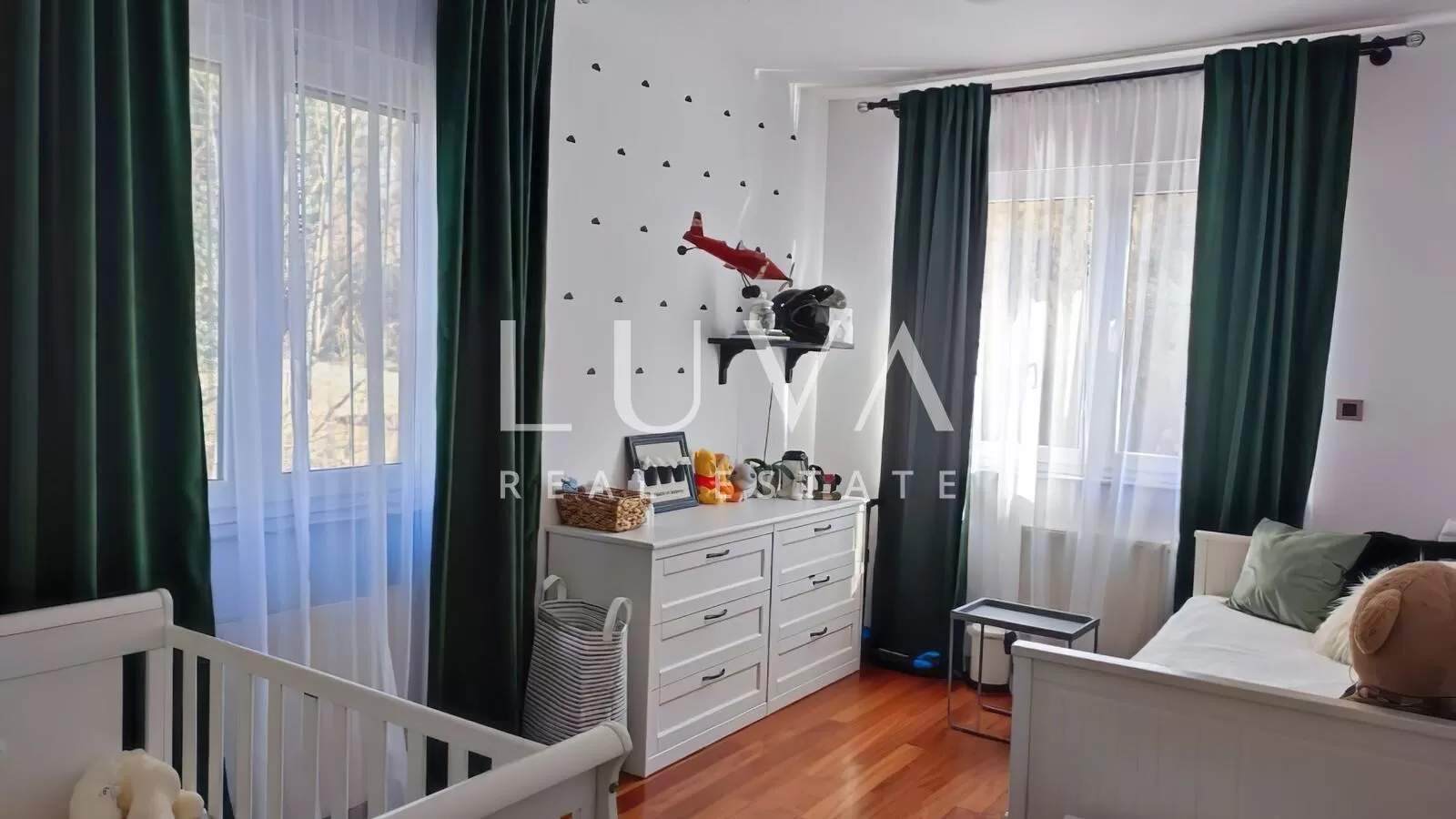Vrhovec, luxuriös ausgestattetes Penthouse 130m2 zu verkaufen