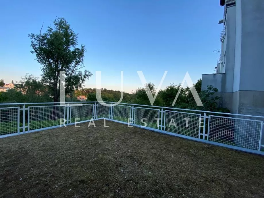 Zagreb, Zelengaj, prodaja 4-sobnog stana 178 m2