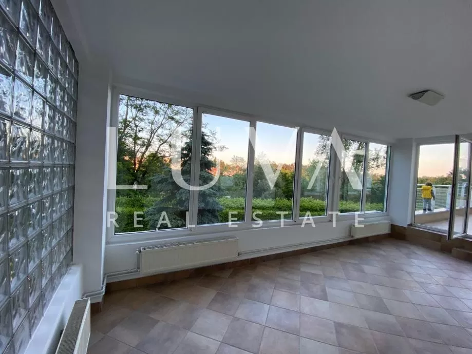 Zagreb, Zelengaj, prodaja 4-sobnog stana 178 m2