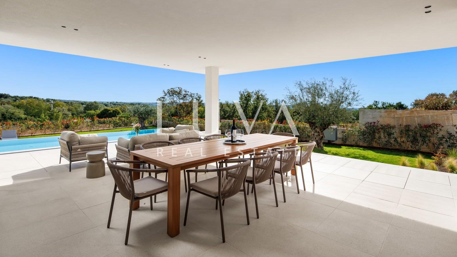 Sveti Lovreč, Istrien, Luxusvilla mit Pool zu verkaufen